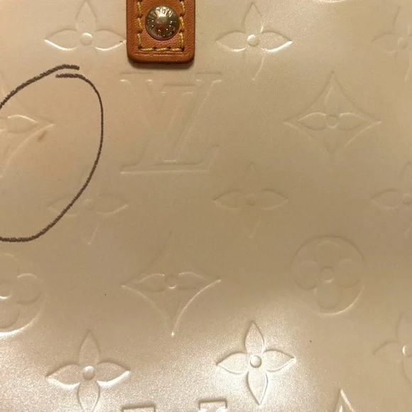 Louis Vuitton Vernis Reade PM Yellow Tote - EUC - Picture 10 of 15